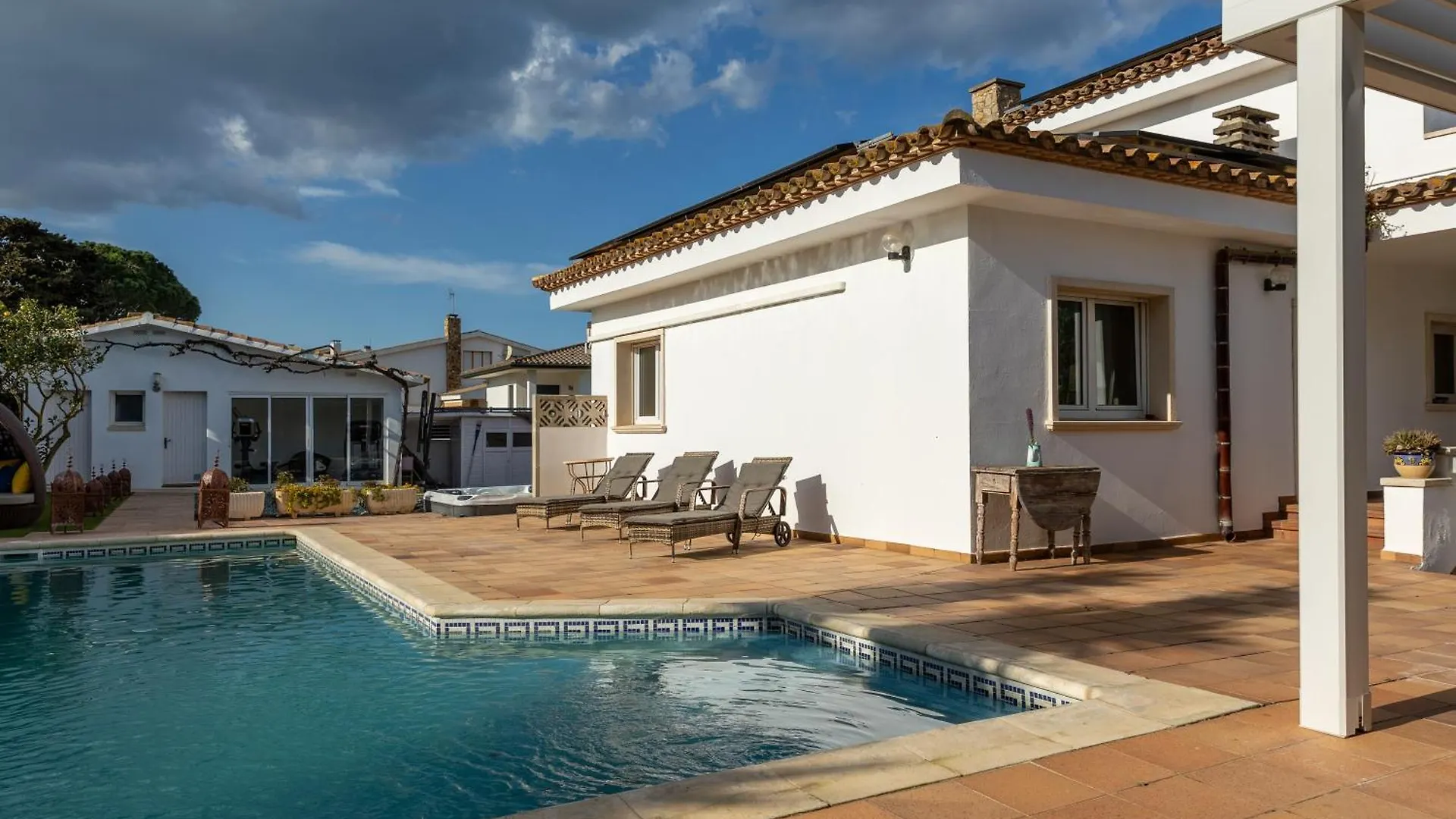 Villa En El Centro Con Vistas Al Mar L'Escala