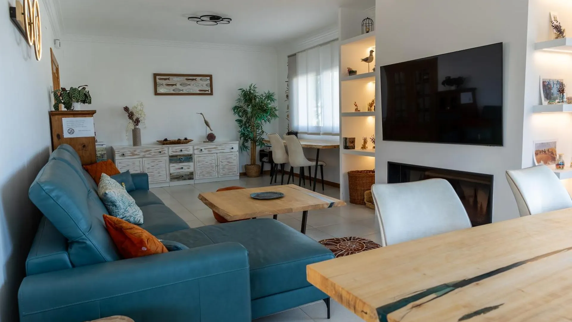 Villa En El Centro Con Vistas Al Mar L'Escala